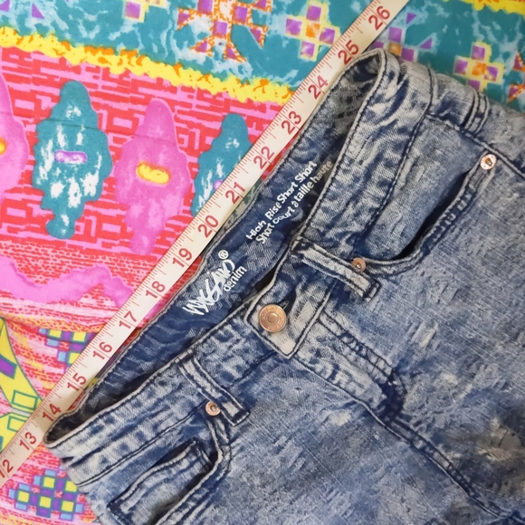 Mossimo High Rise Short Shorts - Picture 12 of 12